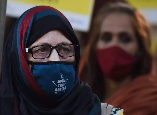  TALIBAN BAN AFGHAN WOMEN FROM FLYING ALONE
