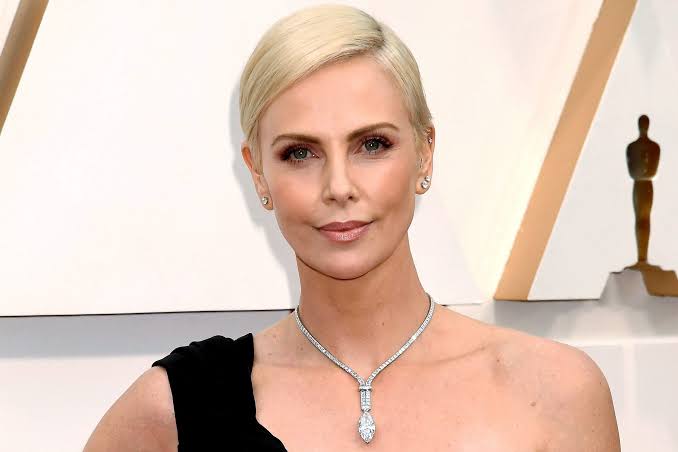  FLOODS: HOLLYWOOD ACTRESS CAUTIONED AGAINST DONATING TO SOUTH AFRICAN GOVERNMENT
