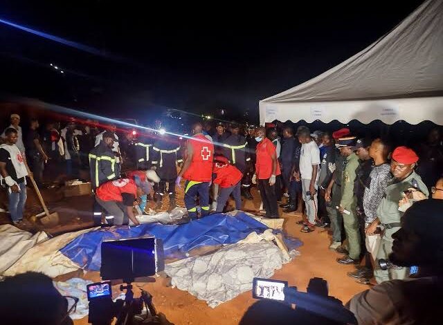  CAMEROON LANDSLIDE KILLS AT LEAST 14