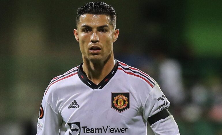  RONALDO FEELS ‘BETRAYED’ BY MAN UTD