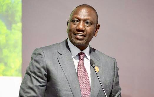  KENYA TO PRODUCE AFRICA’S CHEAPEST SMARTPHONES IN A YEAR- RUTO