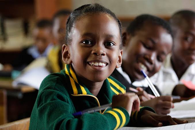  NIGERIA TO ABOLISH ENGLISH TEACHING, USE LOCAL LANGUAGES IN JUNIOR SCHOOL