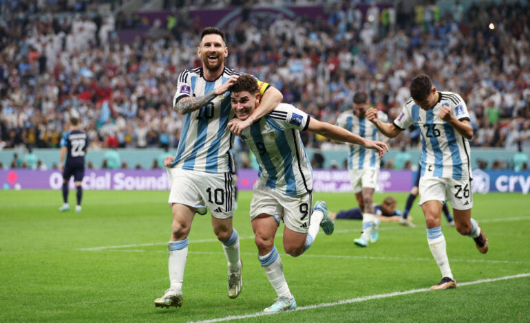  ARGENTINA REACHES WORLD CUP FINAL AFTER BEATING CROATIA