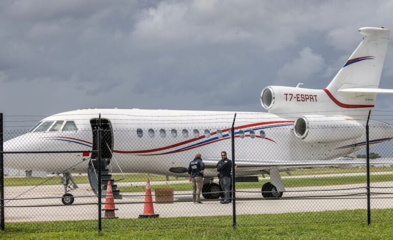  U.S. SEIZES MADURO’S PLANE IN DOMINICAN REPUBLIC FOR SANCTIONS BREACH
