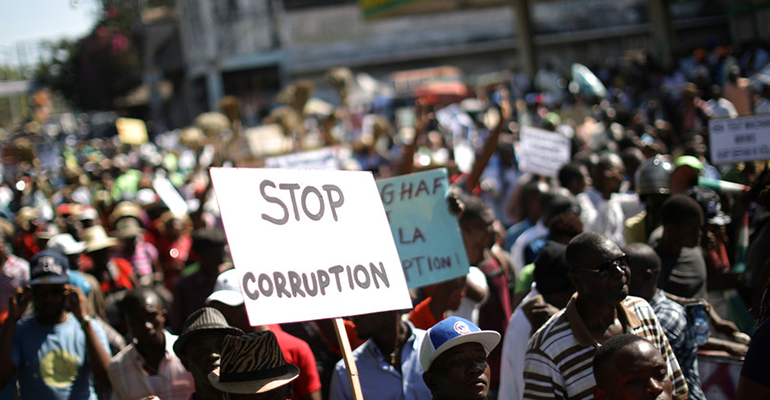  UGANDAN WOMEN STAGE NAKED PROTEST AGAINST CORRUPTION
