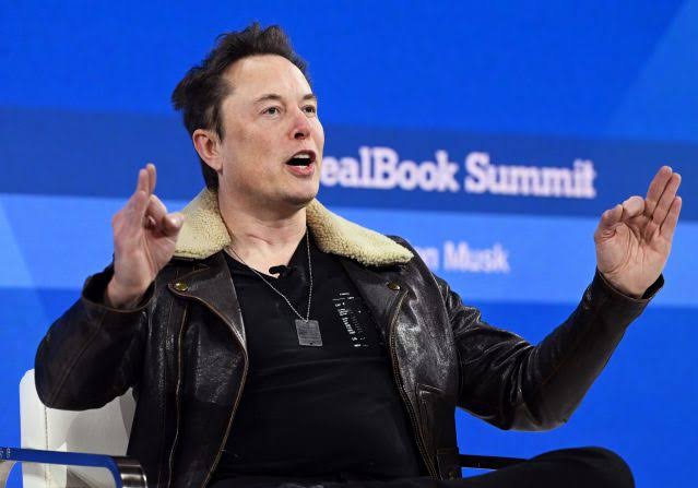 ELON MUSK: FIRST TO SURPASS $400 BILLION NET WORTH 