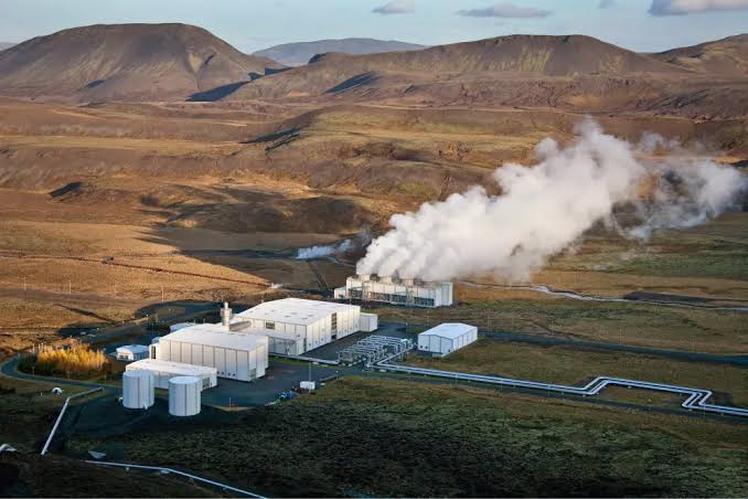  HEAT BENEATH OUR FEET: DO YOU KNOW HOW GEOTHERMAL ENERGY WORKS?