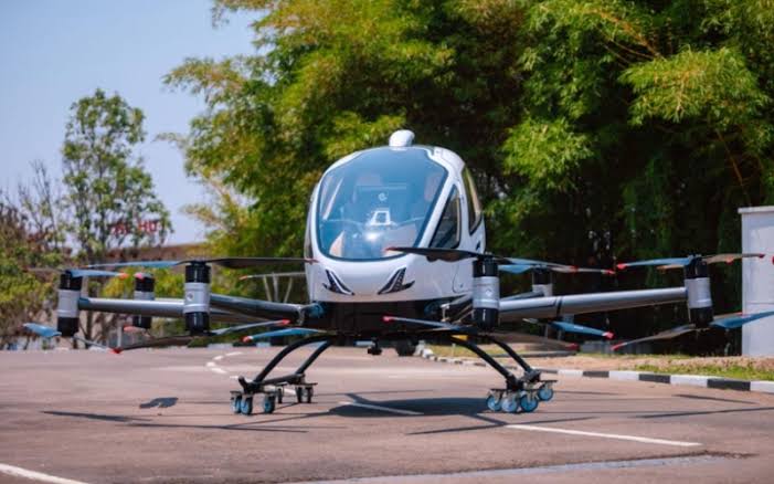  CHINA’S SELF-FLYING ELECTRIC AIR TAXI TO MAKE AFRICA’S FIRST PUBLIC FLIGHT IN RWANDA