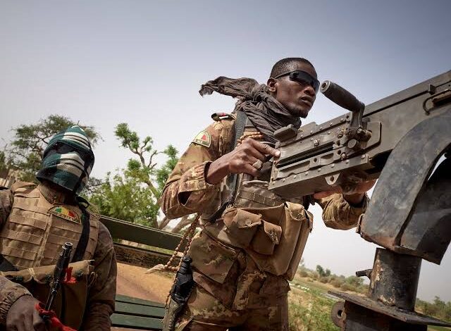  MALI LAUNCHES AIRSTRIKES AS MILITANTS THREATEN FUEL BLOCKADE TO BAMAKO