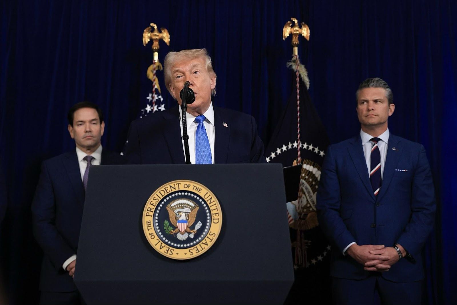 TRUMP THREATENS MILITARY ACTION AGAINST COLOMBIA AFTER U.S. RAID IN VENEZUELA