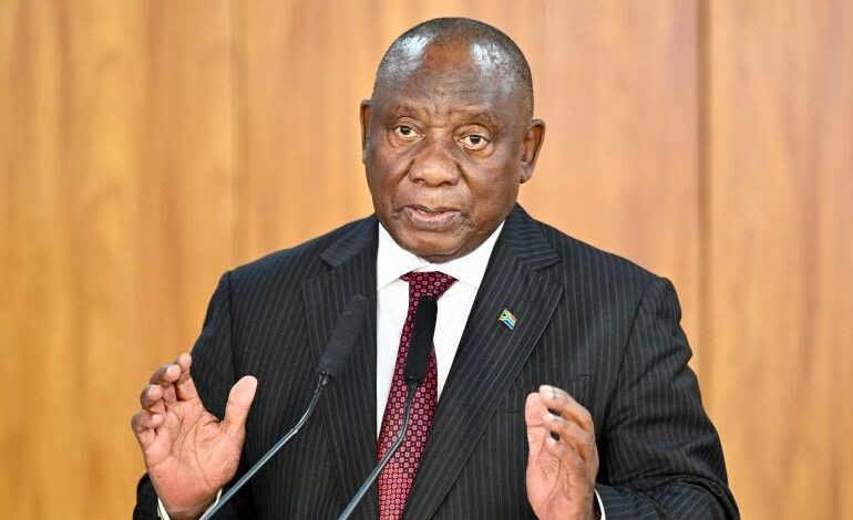 SOUTH AFRICAN COURT PAUSES IMPEACHMENT PROCESS AGAINST PRESIDENT