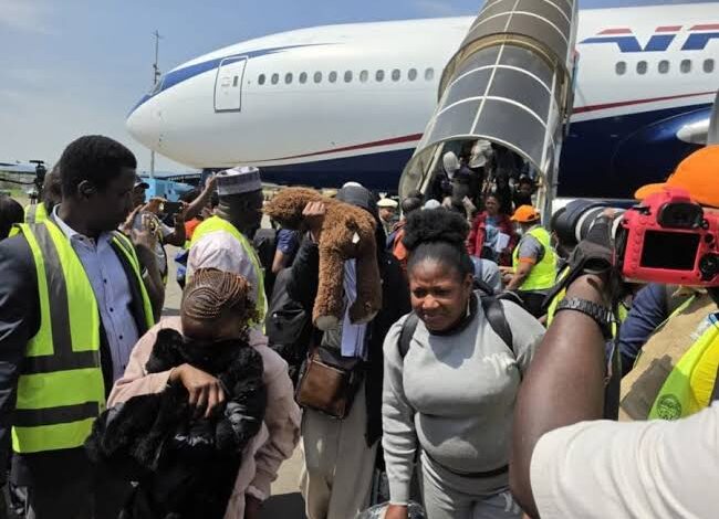  NIGERIA PREPARES COMPENSATION CLAIMS FOR CITIZENS RETURNING FROM SOUTH AFRICA