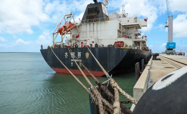 DANGOTE’S $17 BILLION LAMU REFINERY MOVES FROM PLAN TO REALITY AS FIRST MACHINERY ARRIVES